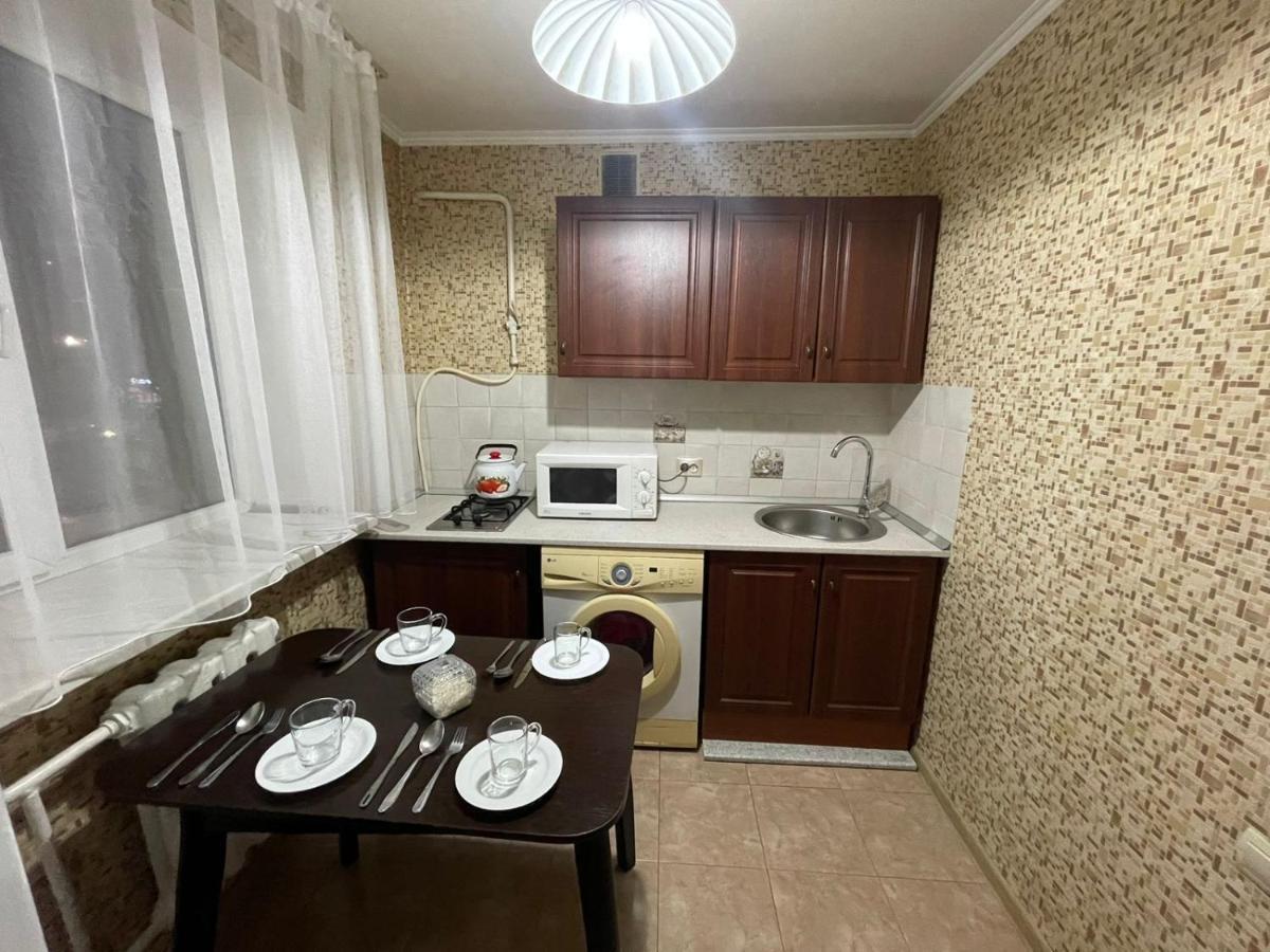 Квартира Рядом Арбата, Гоголя 92 Almaty Extérieur photo